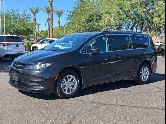 2021 Chrysler Voyager LXI