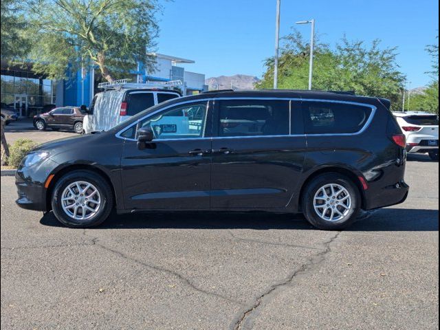 2021 Chrysler Voyager LXI