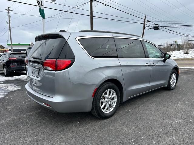 2021 Chrysler Voyager LXI