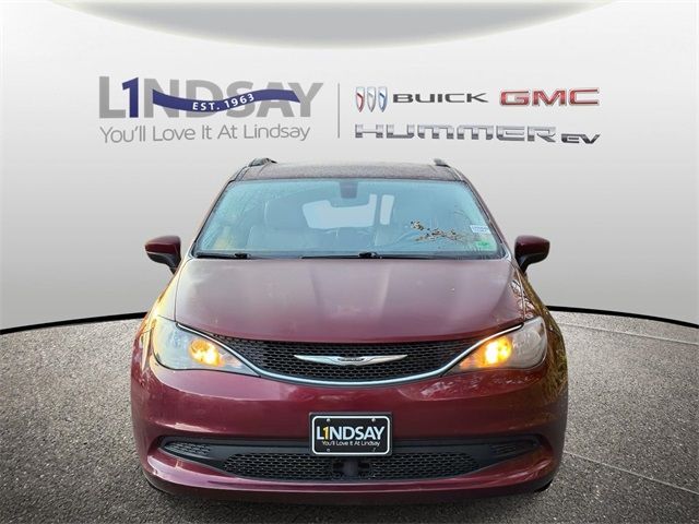 2021 Chrysler Voyager LXI