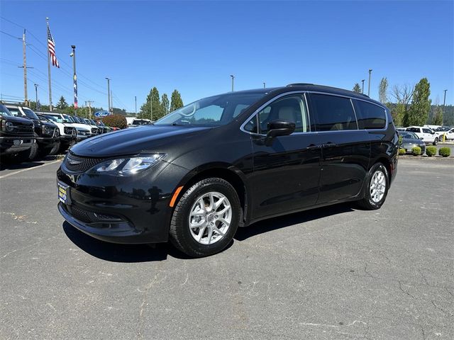 2021 Chrysler Voyager LXI