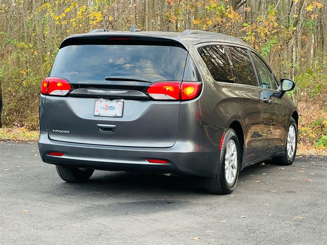 2021 Chrysler Voyager LXI