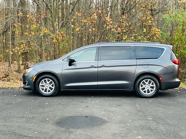 2021 Chrysler Voyager LXI