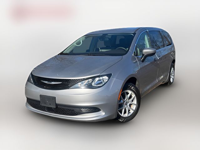 2021 Chrysler Voyager LX