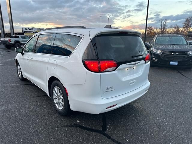 2021 Chrysler Voyager LXI