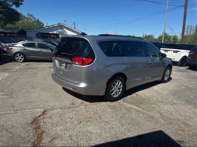 2021 Chrysler Voyager LXI