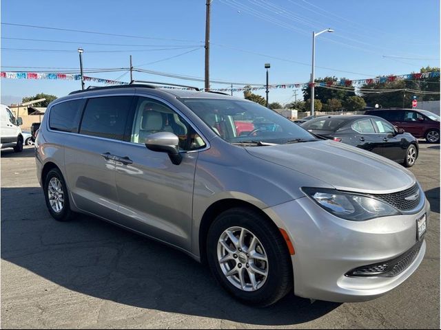 2021 Chrysler Voyager LXI