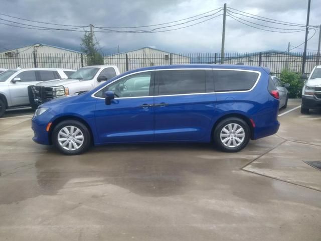 2021 Chrysler Voyager L