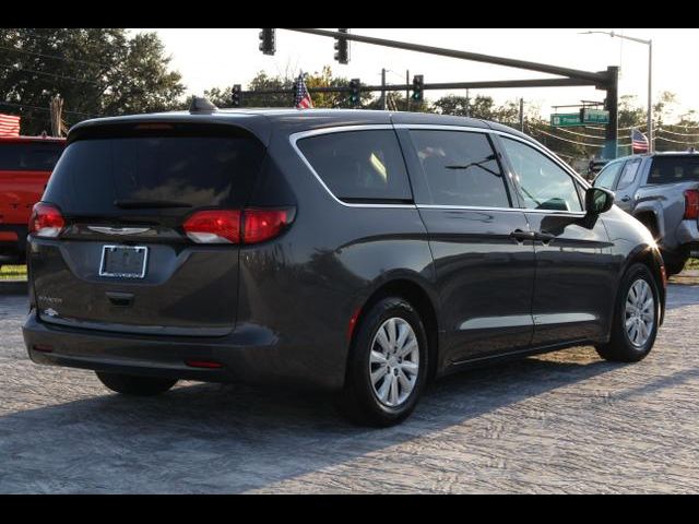 2021 Chrysler Voyager L