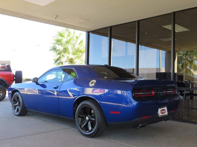 2021 Dodge Challenger SXT