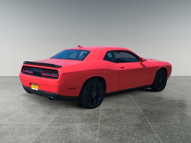 2021 Dodge Challenger SXT