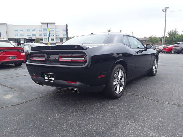 2021 Dodge Challenger SXT