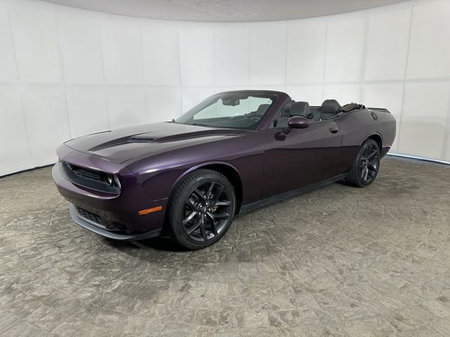 2021 Dodge Challenger SXT