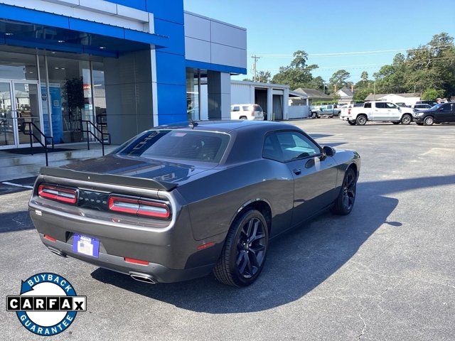 2021 Dodge Challenger SXT