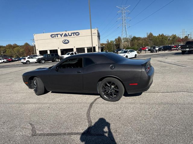 2021 Dodge Challenger SXT