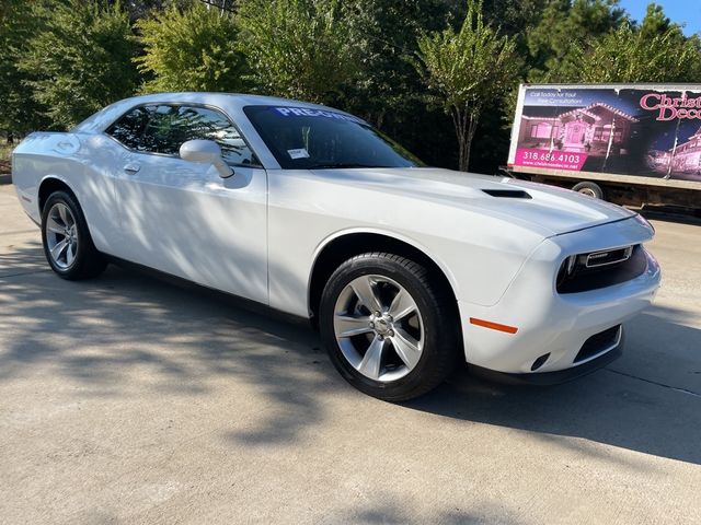 2021 Dodge Challenger SXT