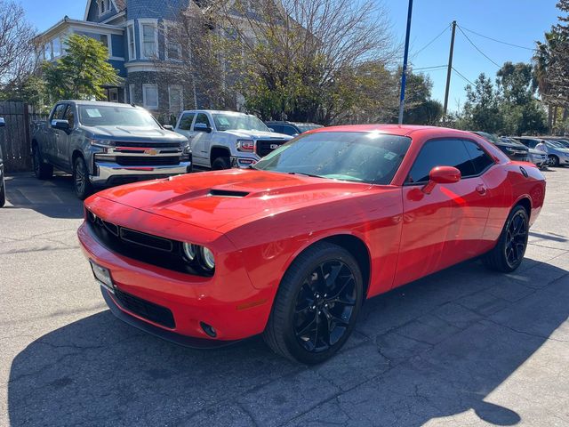 2021 Dodge Challenger SXT