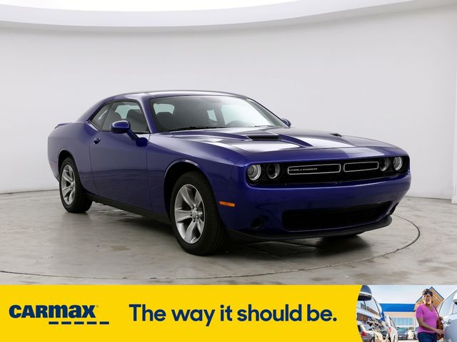 2021 Dodge Challenger SXT