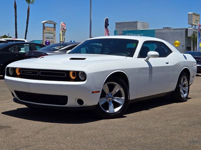 2021 Dodge Challenger SXT