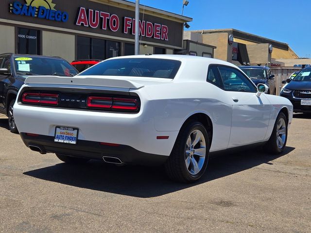 2021 Dodge Challenger SXT