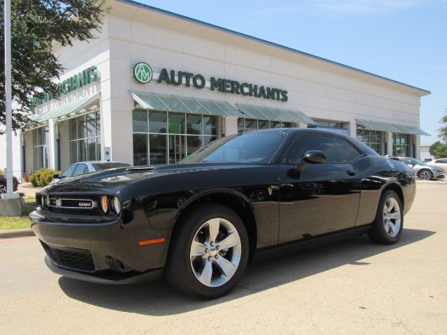 2021 Dodge Challenger SXT