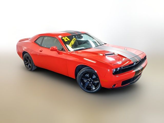 2021 Dodge Challenger SXT