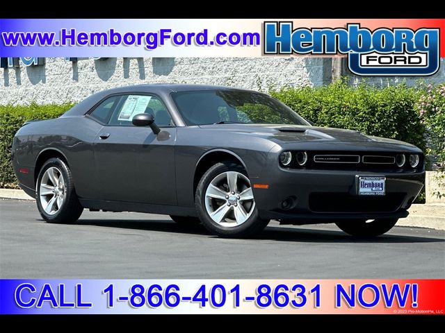 2021 Dodge Challenger SXT