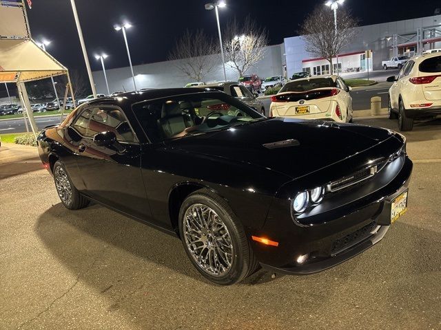 2021 Dodge Challenger SXT