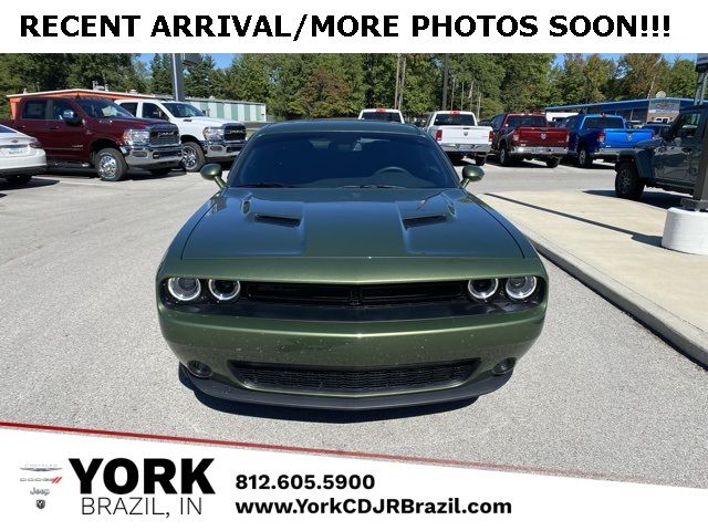 2021 Dodge Challenger SXT