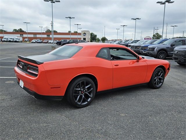 2021 Dodge Challenger SXT