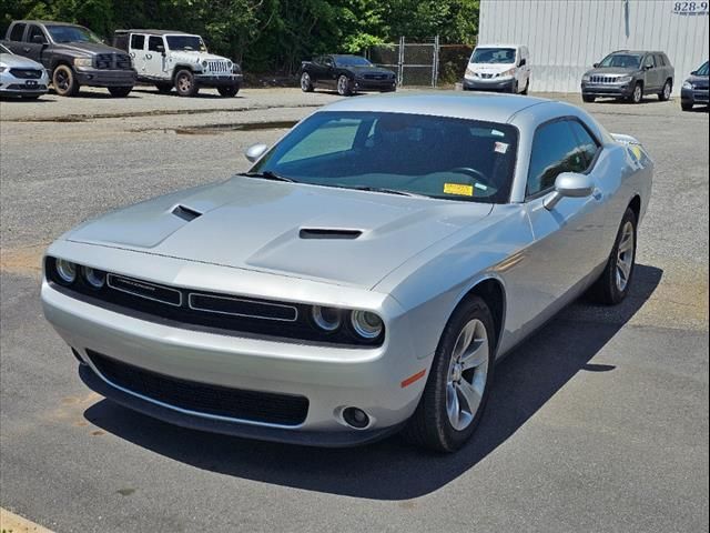 2021 Dodge Challenger SXT