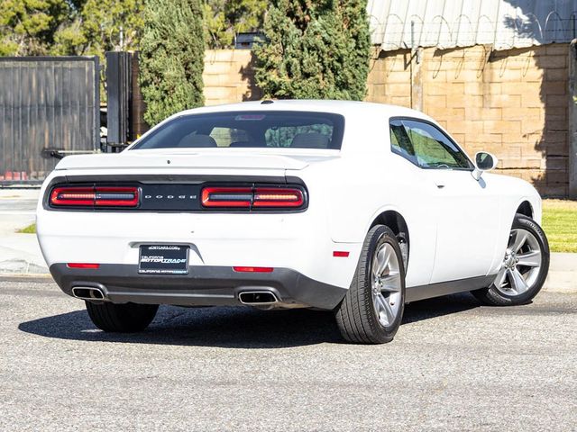 2021 Dodge Challenger SXT