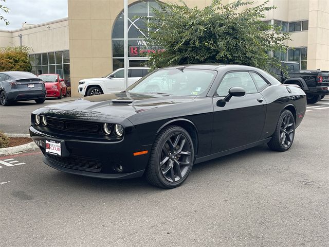 2021 Dodge Challenger SXT