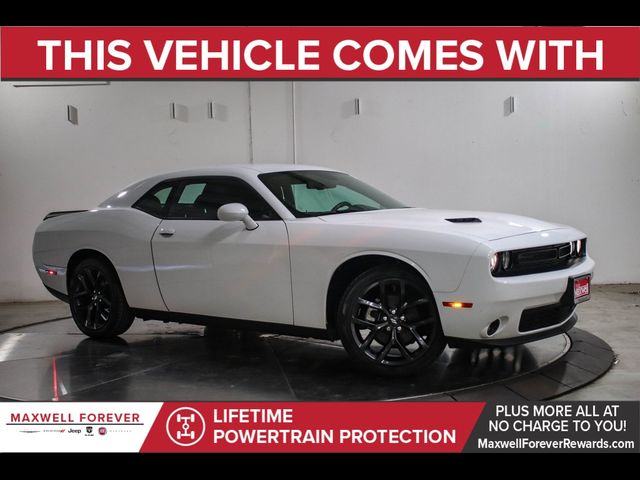 2021 Dodge Challenger SXT