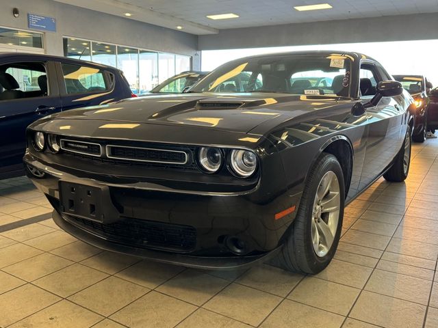 2021 Dodge Challenger SXT