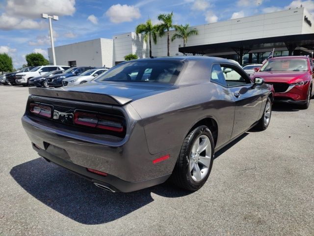 2021 Dodge Challenger SXT