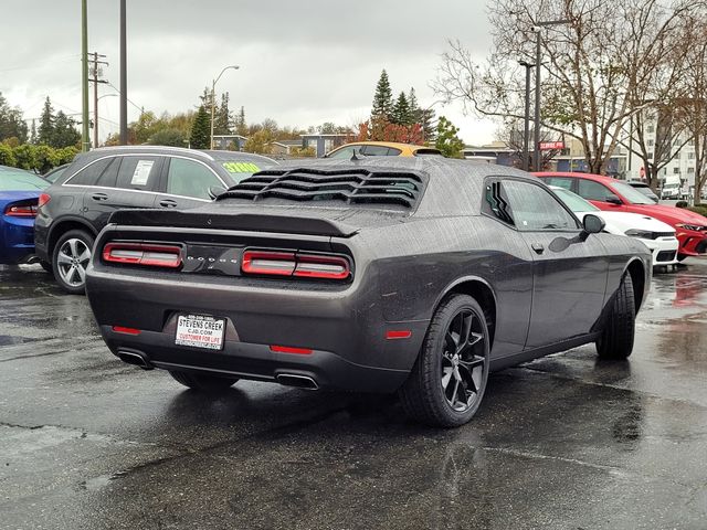 2021 Dodge Challenger SXT