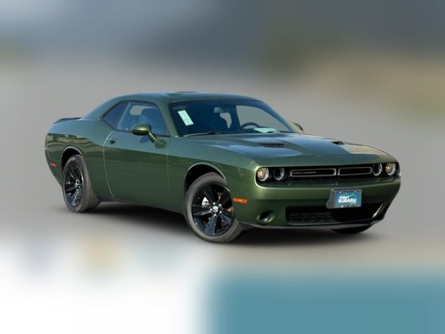 2021 Dodge Challenger SXT