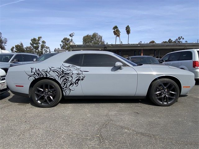 2021 Dodge Challenger SXT