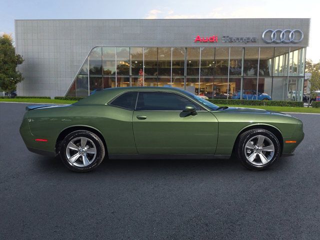 2021 Dodge Challenger SXT