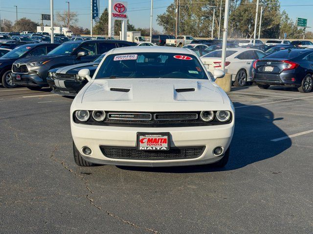 2021 Dodge Challenger SXT