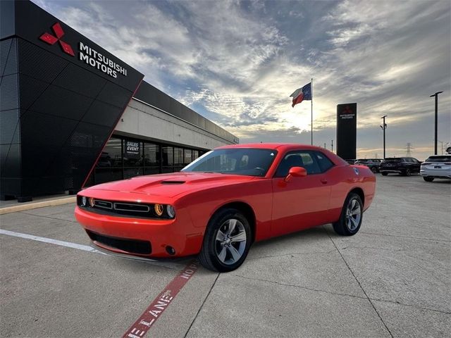 2021 Dodge Challenger SXT