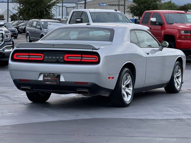 2021 Dodge Challenger SXT