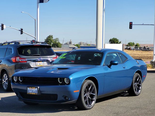 2021 Dodge Challenger SXT