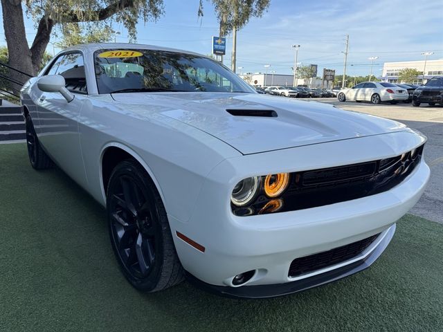 2021 Dodge Challenger SXT