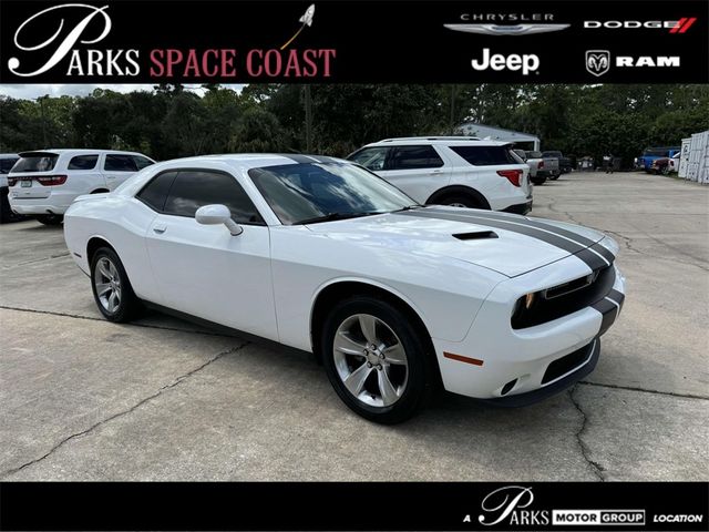 2021 Dodge Challenger SXT