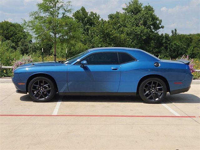 2021 Dodge Challenger SXT