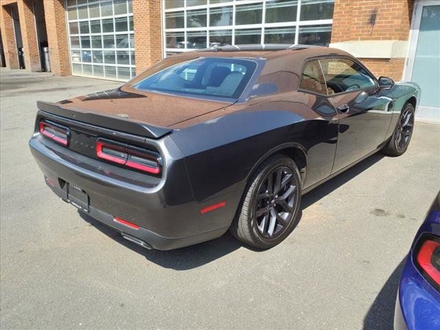 2021 Dodge Challenger SXT