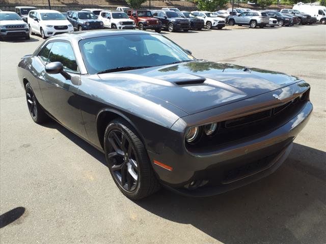 2021 Dodge Challenger SXT