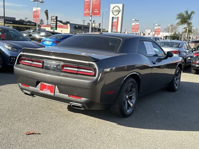 2021 Dodge Challenger SXT